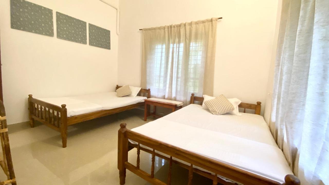 Tattwamasi Ayuryoga With Breakfast And Yoga Hotel วาร์คาลา ภายนอก รูปภาพ