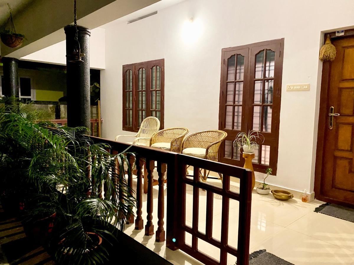 Tattwamasi Ayuryoga With Breakfast And Yoga Hotel วาร์คาลา ภายนอก รูปภาพ