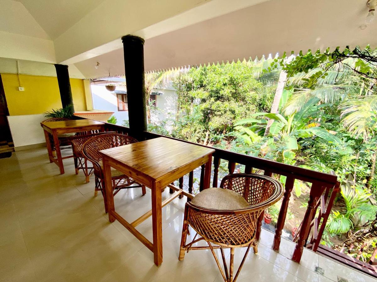 Tattwamasi Ayuryoga With Breakfast And Yoga Hotel วาร์คาลา ภายนอก รูปภาพ