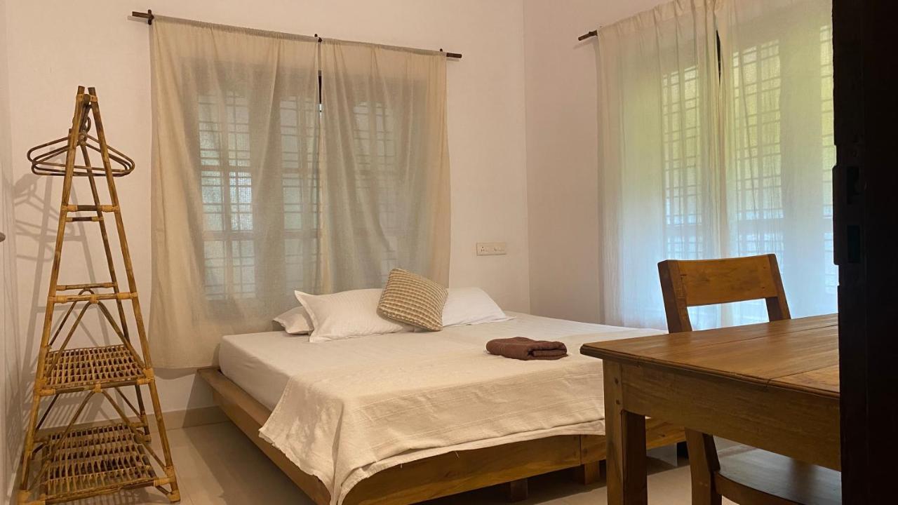 Tattwamasi Ayuryoga With Breakfast And Yoga Hotel วาร์คาลา ภายนอก รูปภาพ